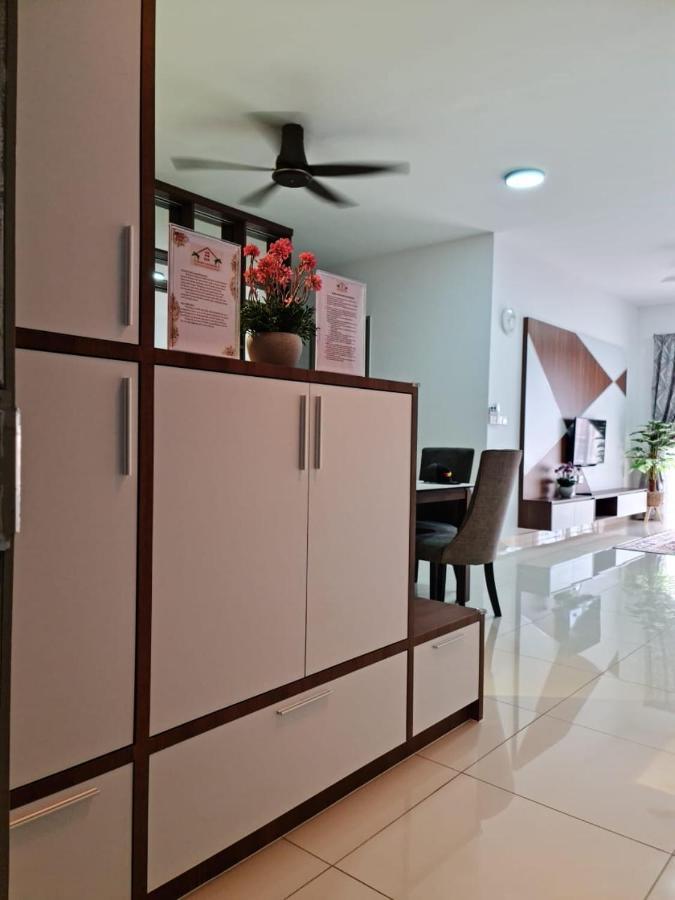 Rhr Deluxe Guesthouse Kinarut Papar Sabah - Pool View ภายนอก รูปภาพ